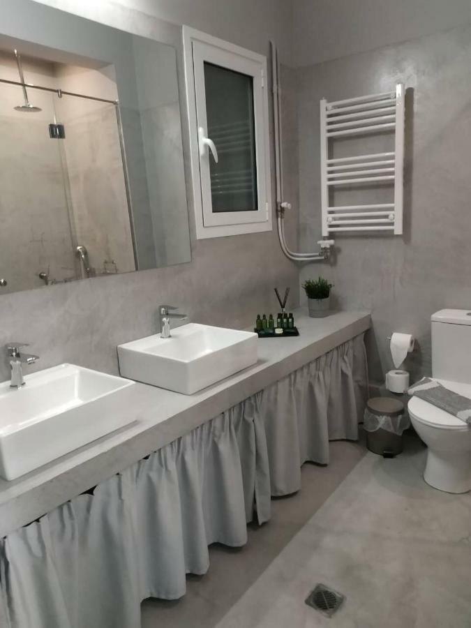 Blossom House Under Acropolis With Private Entrance דירה *